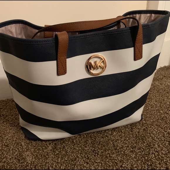 michael kors striped tote